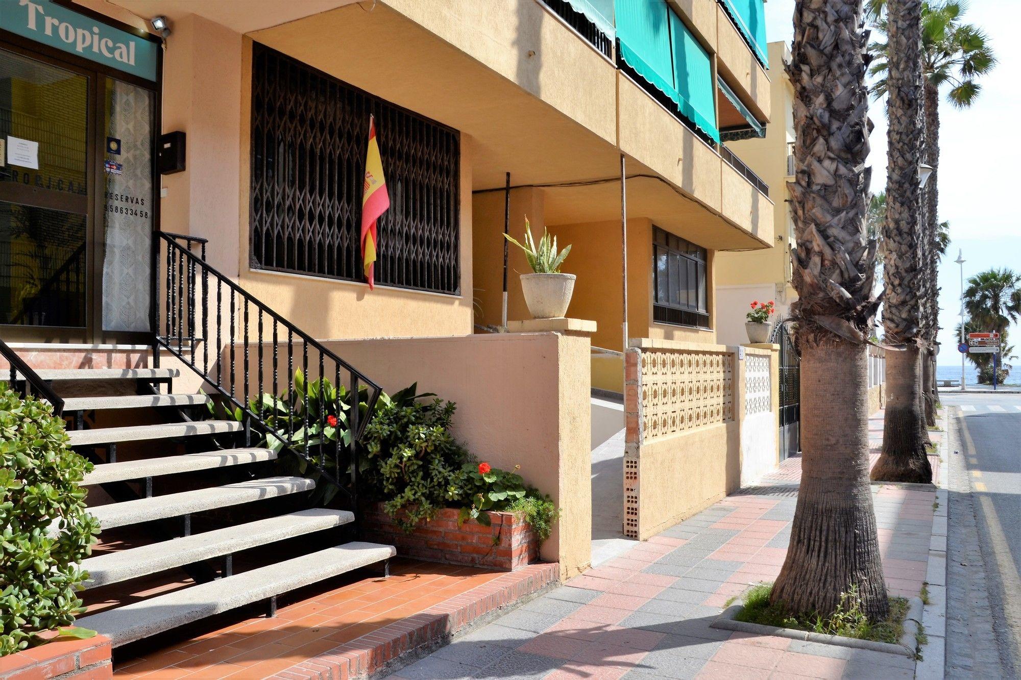 Hostal Tropical Almuñécar Eksteriør bilde
