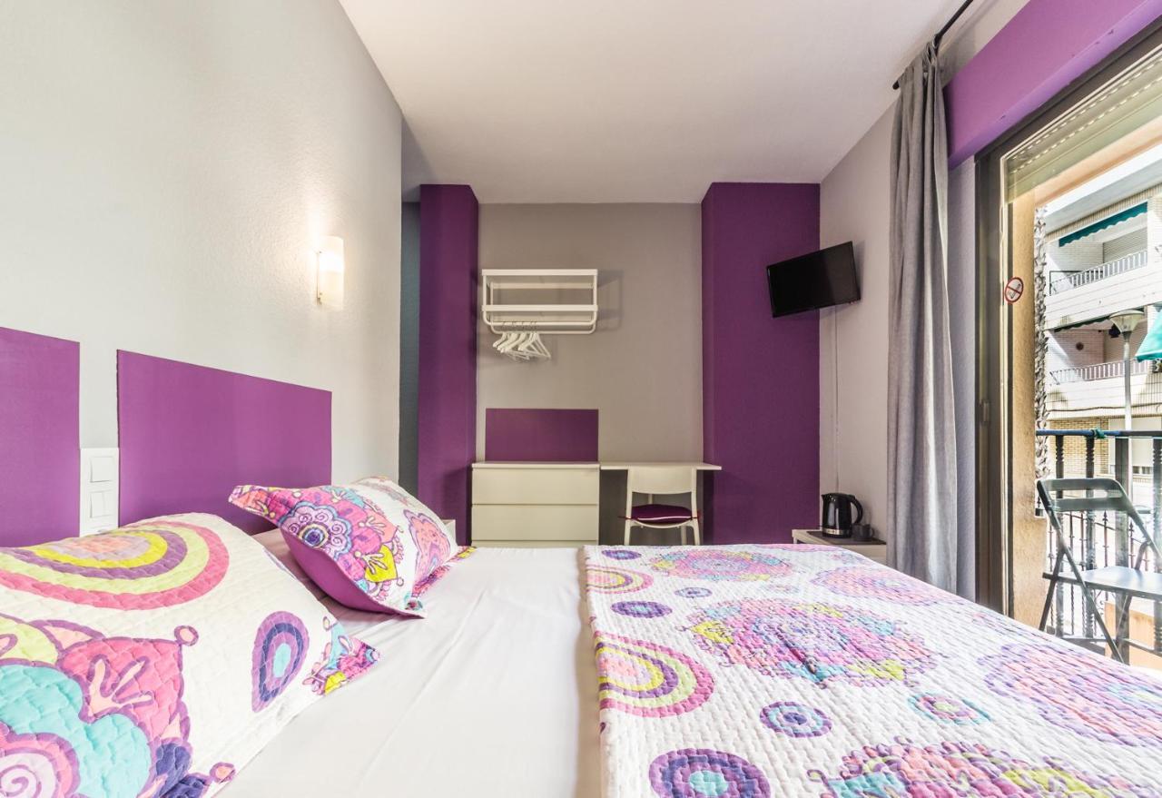 Hostal Tropical Almuñécar Eksteriør bilde