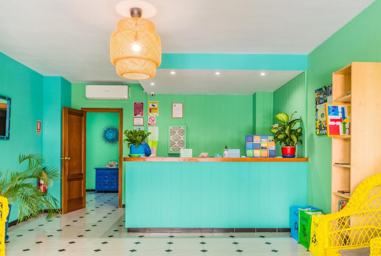 Hostal Tropical Almuñécar Eksteriør bilde