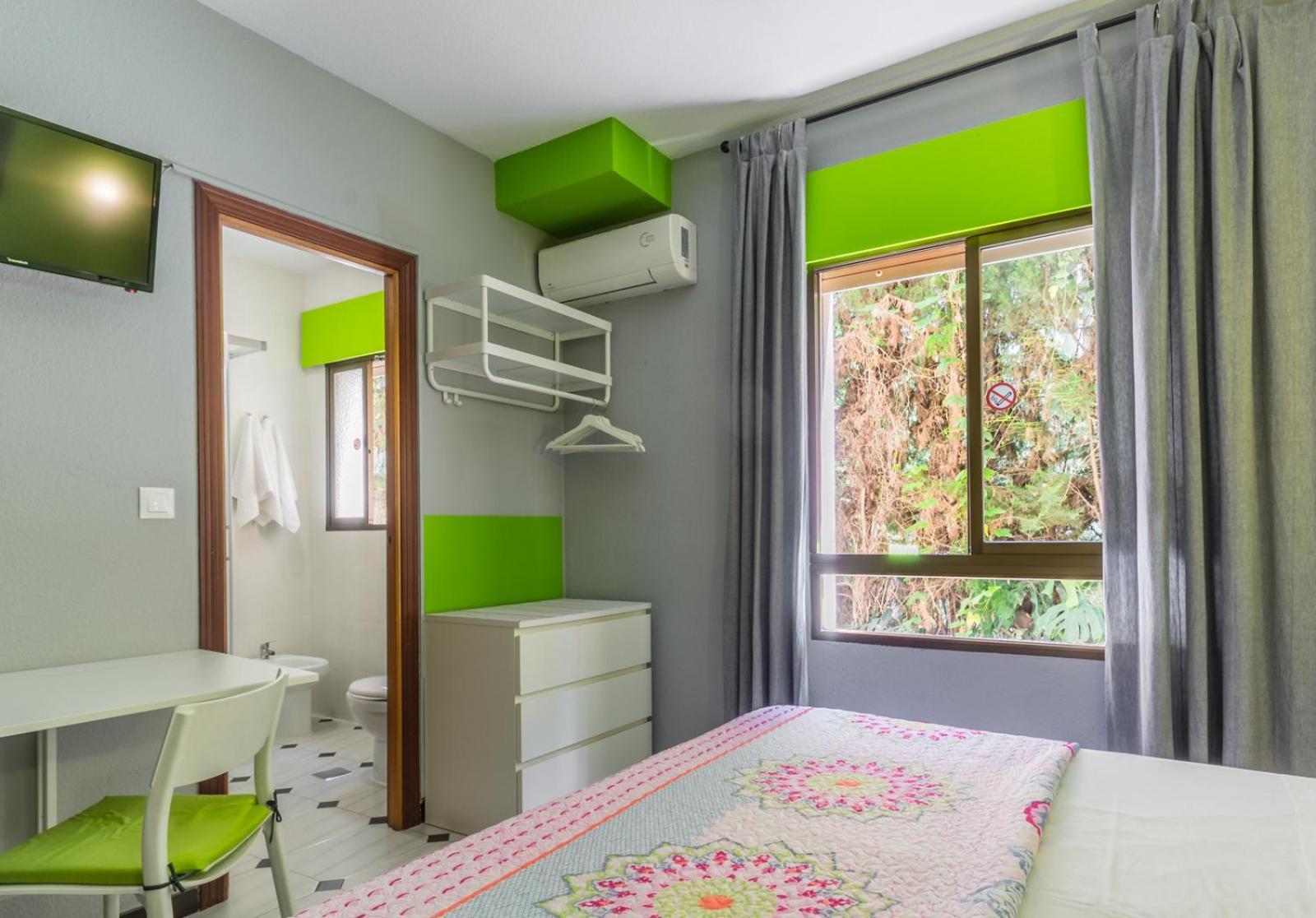 Hostal Tropical Almuñécar Eksteriør bilde