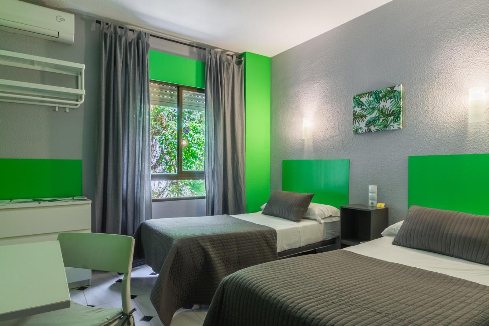 Hostal Tropical Almuñécar Eksteriør bilde