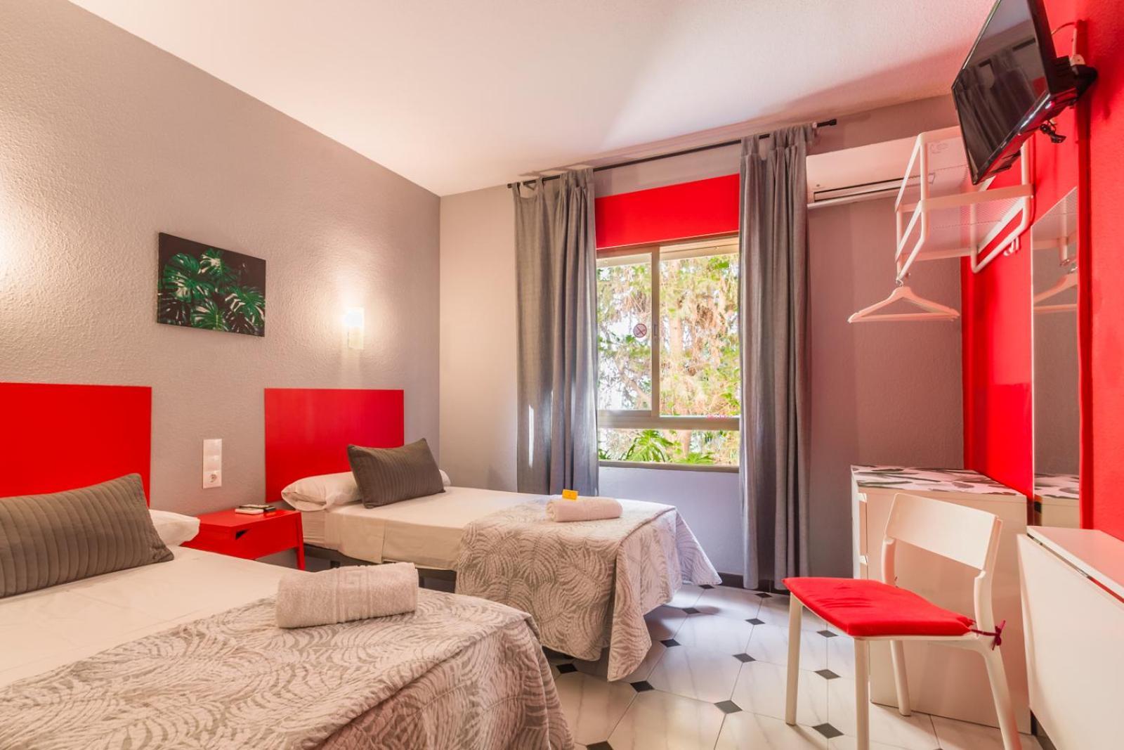 Hostal Tropical Almuñécar Eksteriør bilde